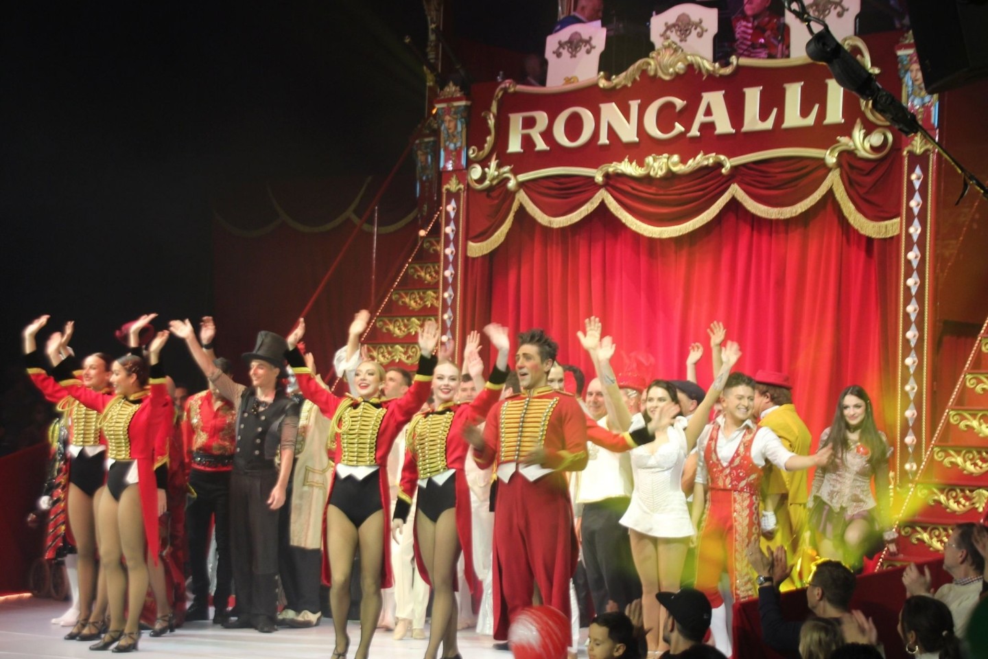 Der Circus Roncalli gastiert in New York.