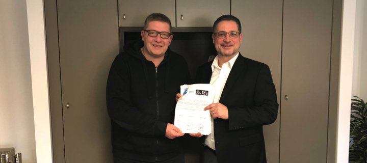 DuBiWa übergibt Bürgermeister Axel Linke 1043 Unterschriften für das Mr. Ed´s