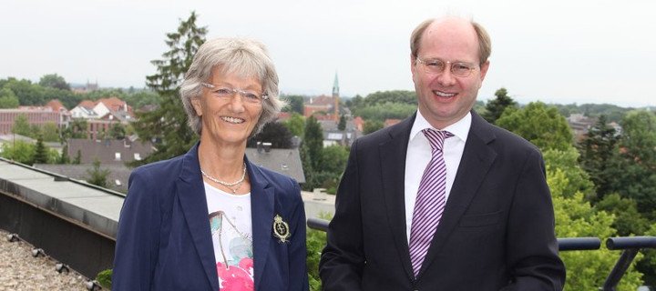 Gesundheitsamtsleiterin Dr. Elke Rehfeldt in den Ruhestand verabschiedet