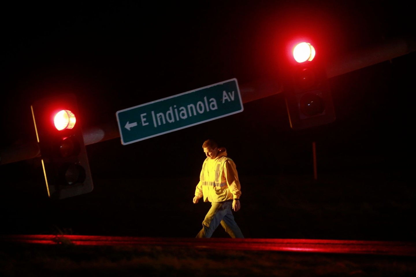 Eine umgestürzte Ampel auf dem Highway 69 in Des Moines, Iowa.