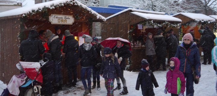 Schneeweißer Beelener Weihnachtsmarkt