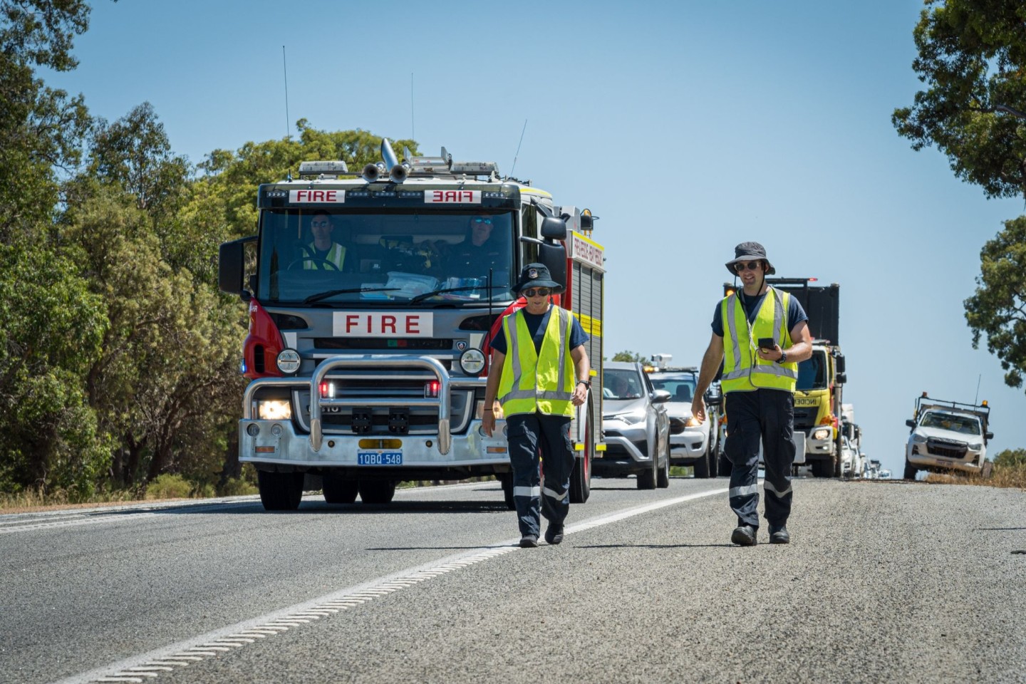 Mitarbeiter des australischen Katastrophenschutzes suchen nach der gefährlichen radioaktiven Mini-Kapsel.